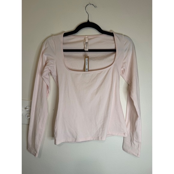 SKIMS Tops - Skims Cotton Jersey Scoop Neck Long Sleeve Top Barely Pink Size M NWT